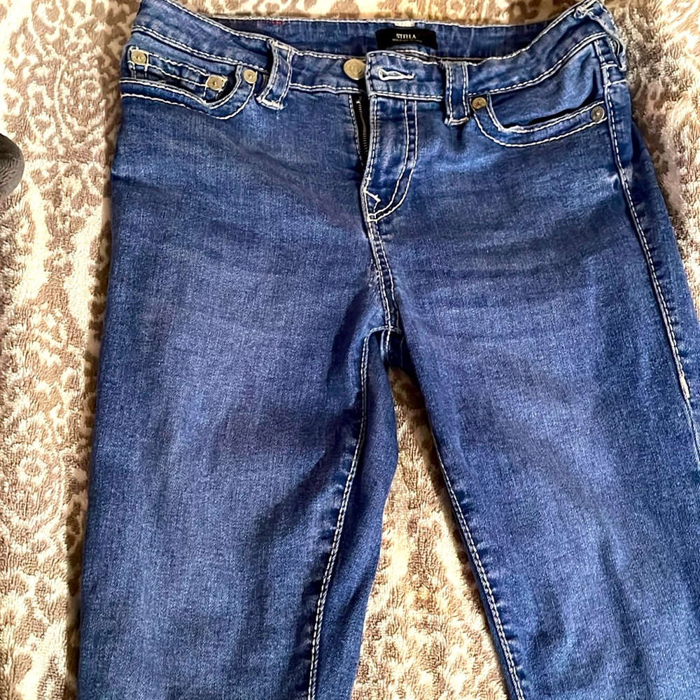 True Religion Stella Big T Stitch Skinny (Size 29)